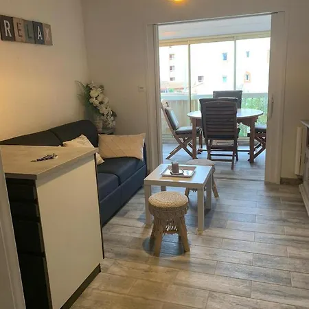 Beau Neuf Bord De Port La Coudouliere Apartment Six-Fours-les-Plages